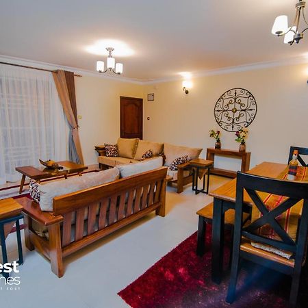 Crest Homes Uganda Kitende Esterno foto