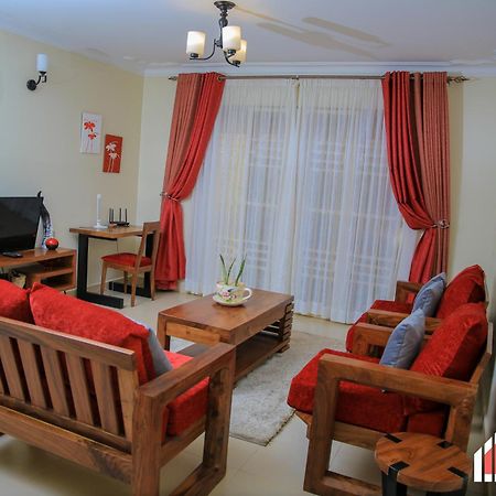 Crest Homes Uganda Kitende Esterno foto