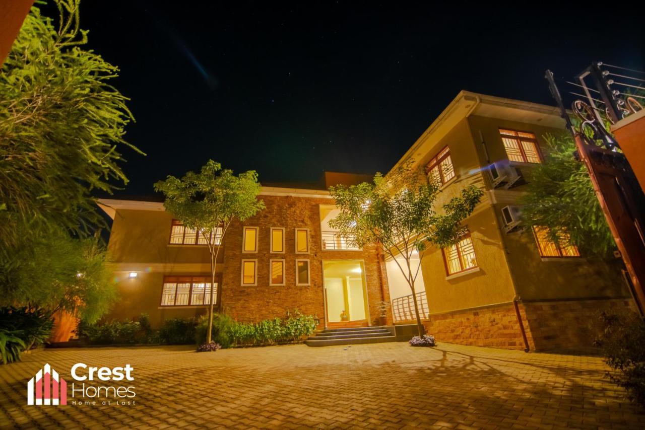 Crest Homes Uganda Kitende Esterno foto