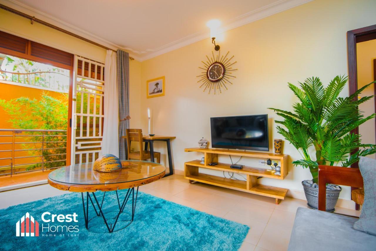 Crest Homes Uganda Kitende Esterno foto