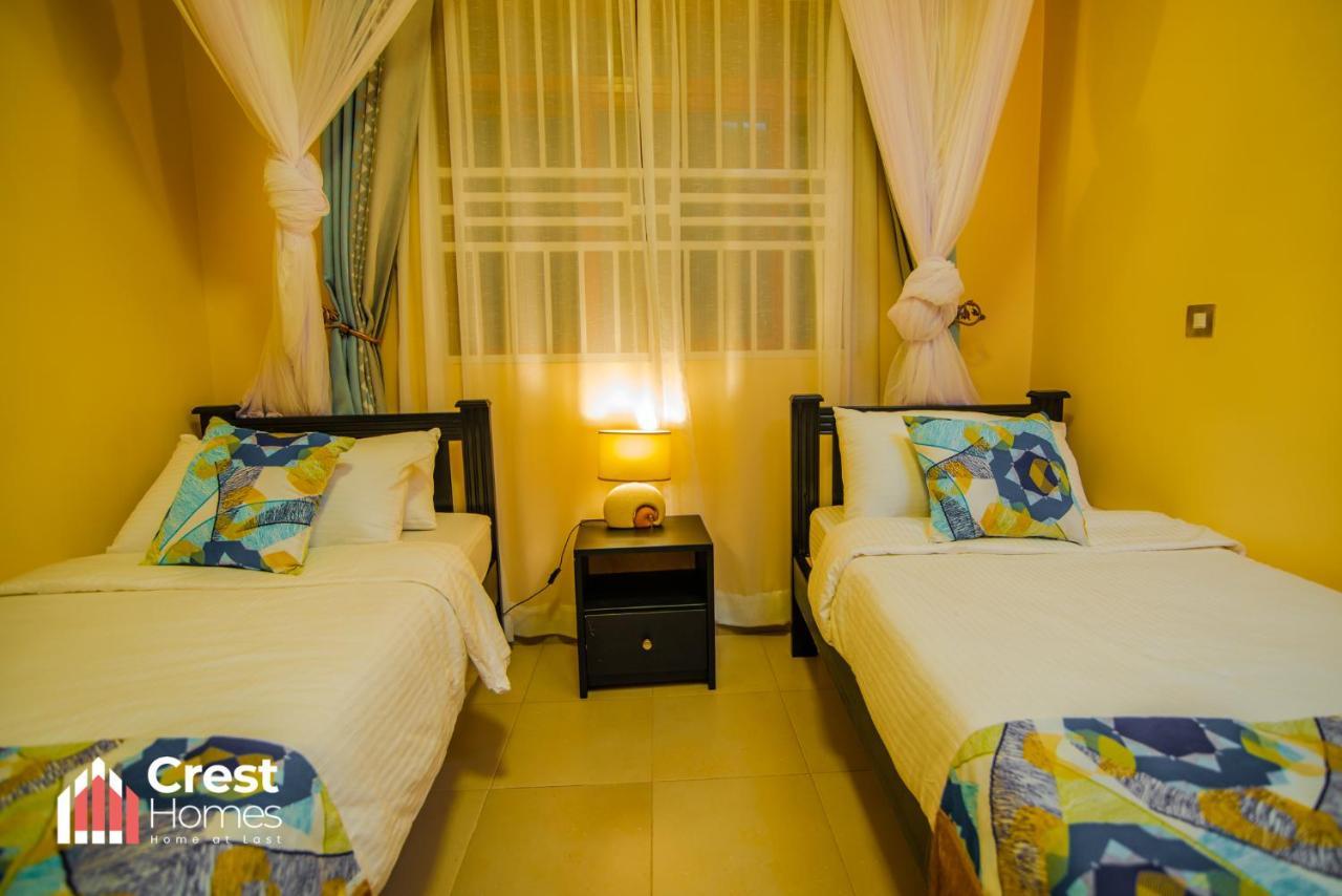 Crest Homes Uganda Kitende Esterno foto